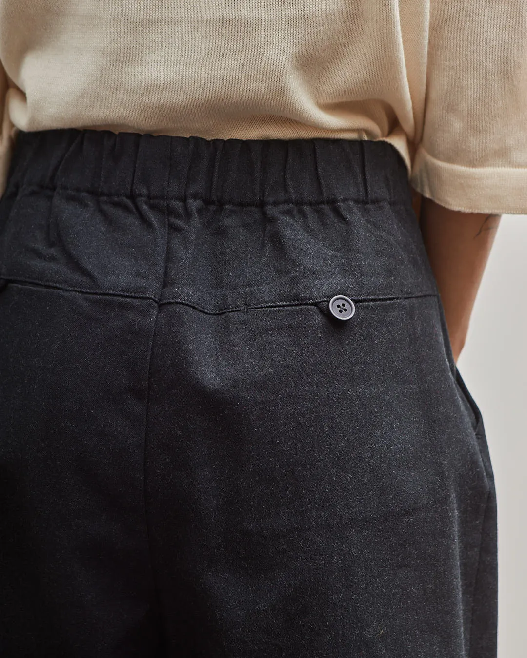 7115 Signature Pleated Trouser, Navy Black