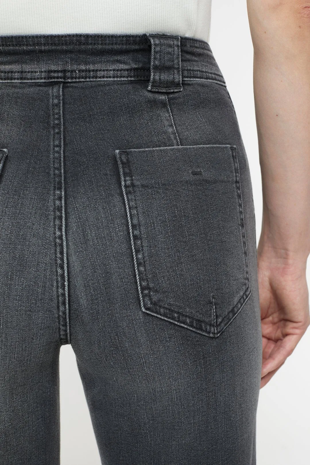 Aria Straight Leg Jean