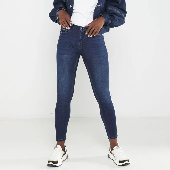 Logan Skinny Jean